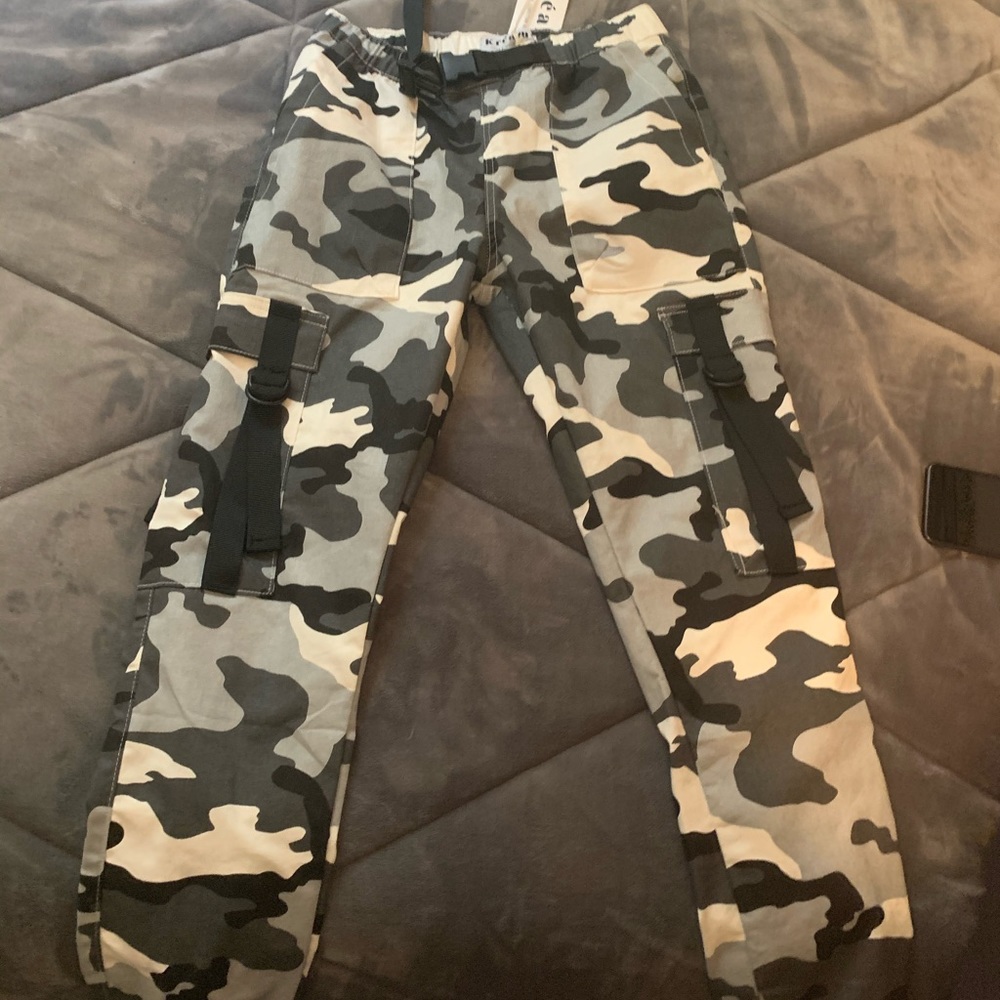 Cargo Puff Pants